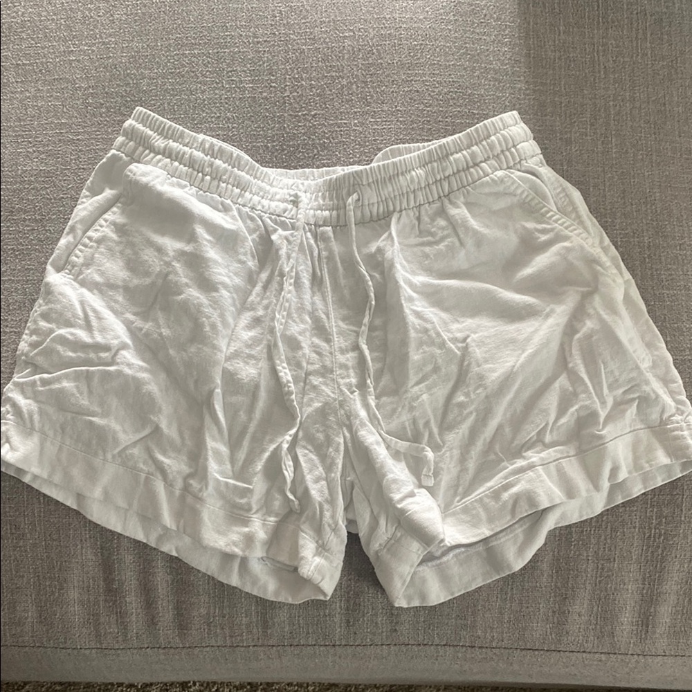 Old Navy White Elastic Shorts